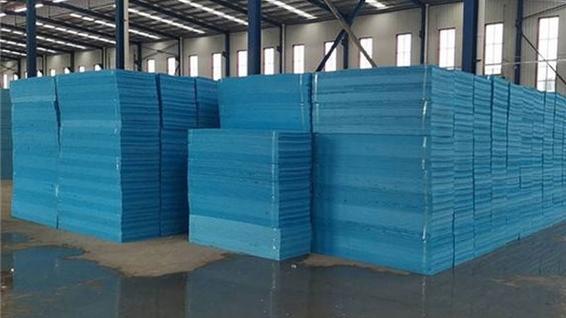 屋面防水材料：耐用性背后的关键因素**