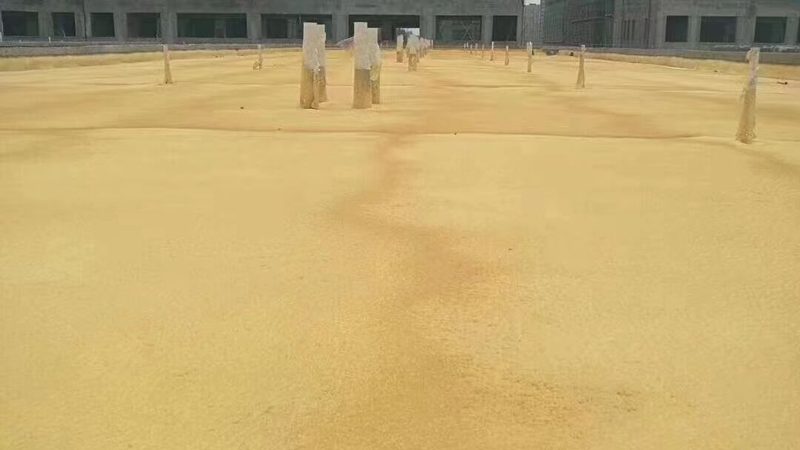 防水涂料贴砖前需要做保护层吗